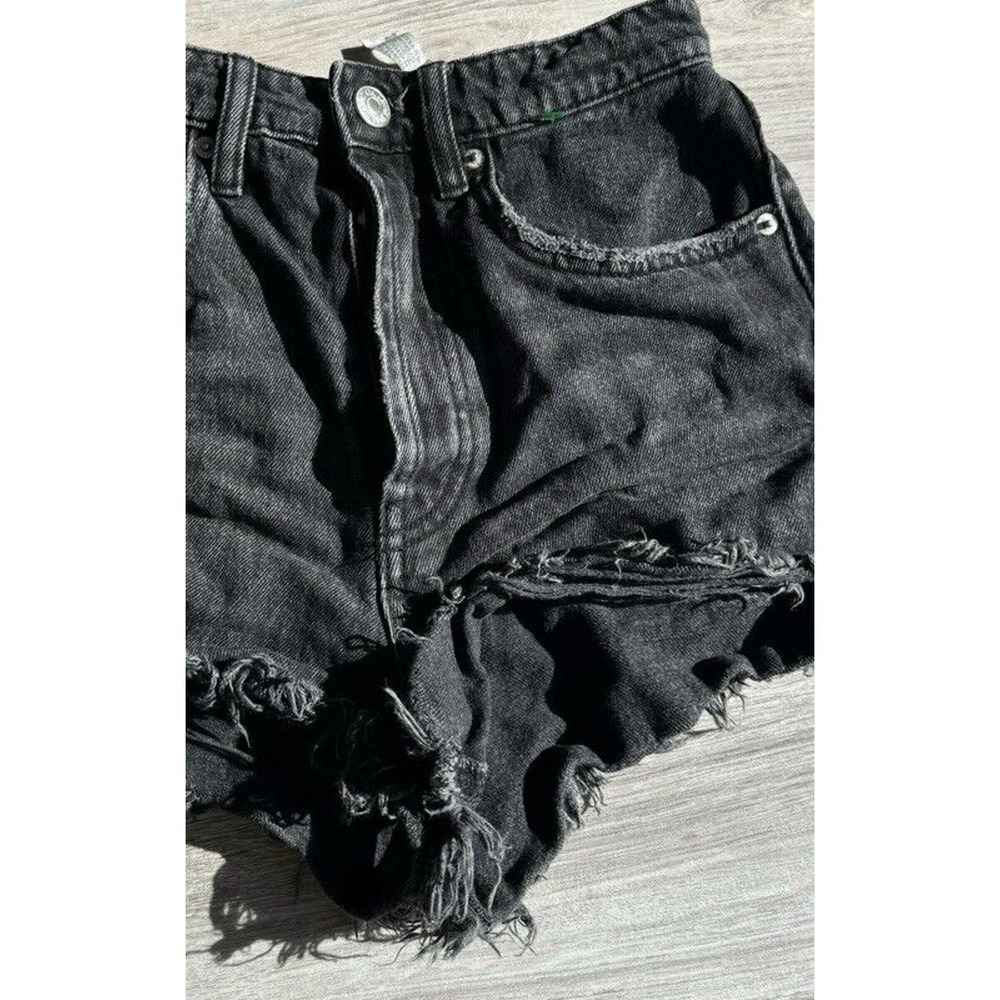 NWOT ZARA Women Junior Black Denim Cut Off Short Shorts Size 2 #494 - Picture 4 of 4